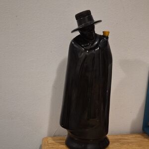 Royal Doulton Sandeman Dry Sherry Figure Caped Man Liqueur Bottle